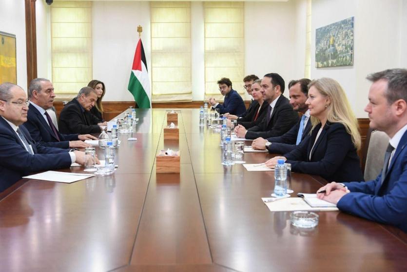 الشيخ يبحث مع ممثلي الدول الأوروبية E4 آخر المستجدات السياسية والدولية