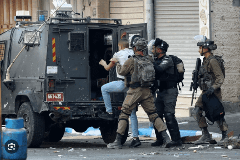 اعتقال مواطن 