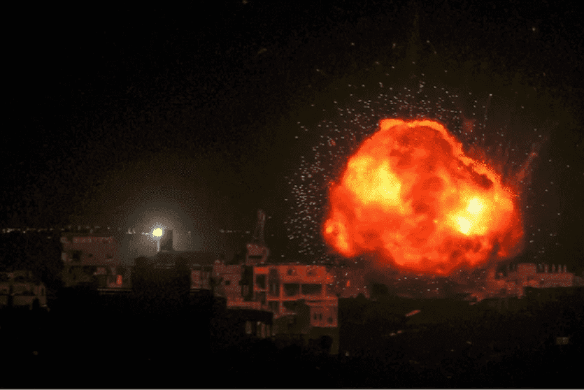 قصف غزة -ارشيف-