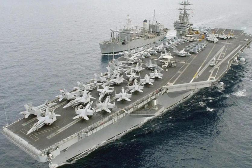 حاملة الطائرات الأكبر في العالم 