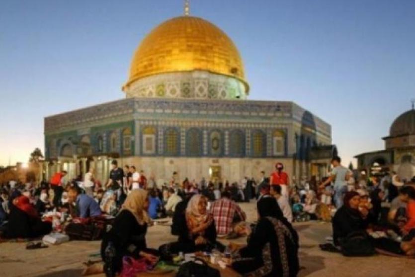 صورة أرشيفية لإفطار الصائمين في الأقصى خلال رمضان قبل سنوات