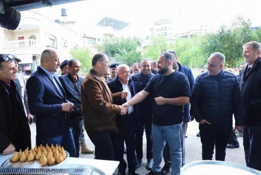 محافظ سلفيت ووزير الاقتصاد يتفقدان أسواق بديا