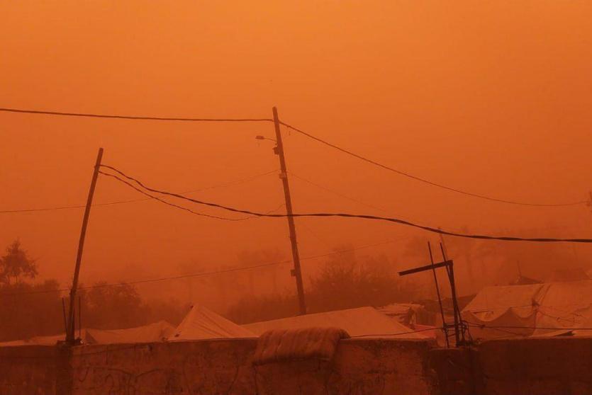 عاصفة رملية تضرب غزة