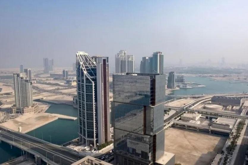 الإمارات تنفي فرض قيود على حركة رؤوس الأموال