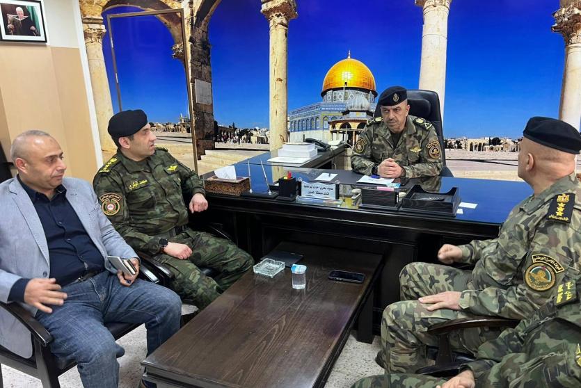 قائد قوات الأمن الوطني اللواء العبد إبراهيم خليل يجري زيارة تفقدية لقيادة منطقة الخليل