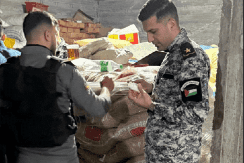 ضبط 3.5 طن مواد غذائية فاسدة في الخليل